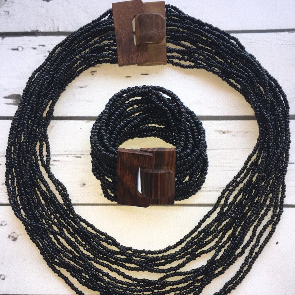 Vintage Black Necklace & Bracelet Set